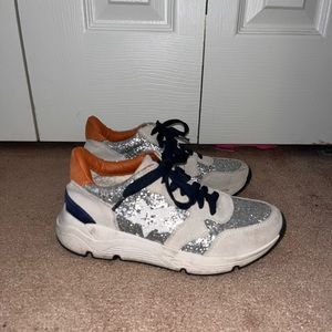 STEVEN by STEVE MADDEN sequin sneakers SIZE 6